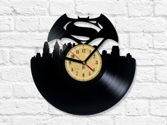 Zegar winylowy - Batman vs Superman Dawn of Justice
